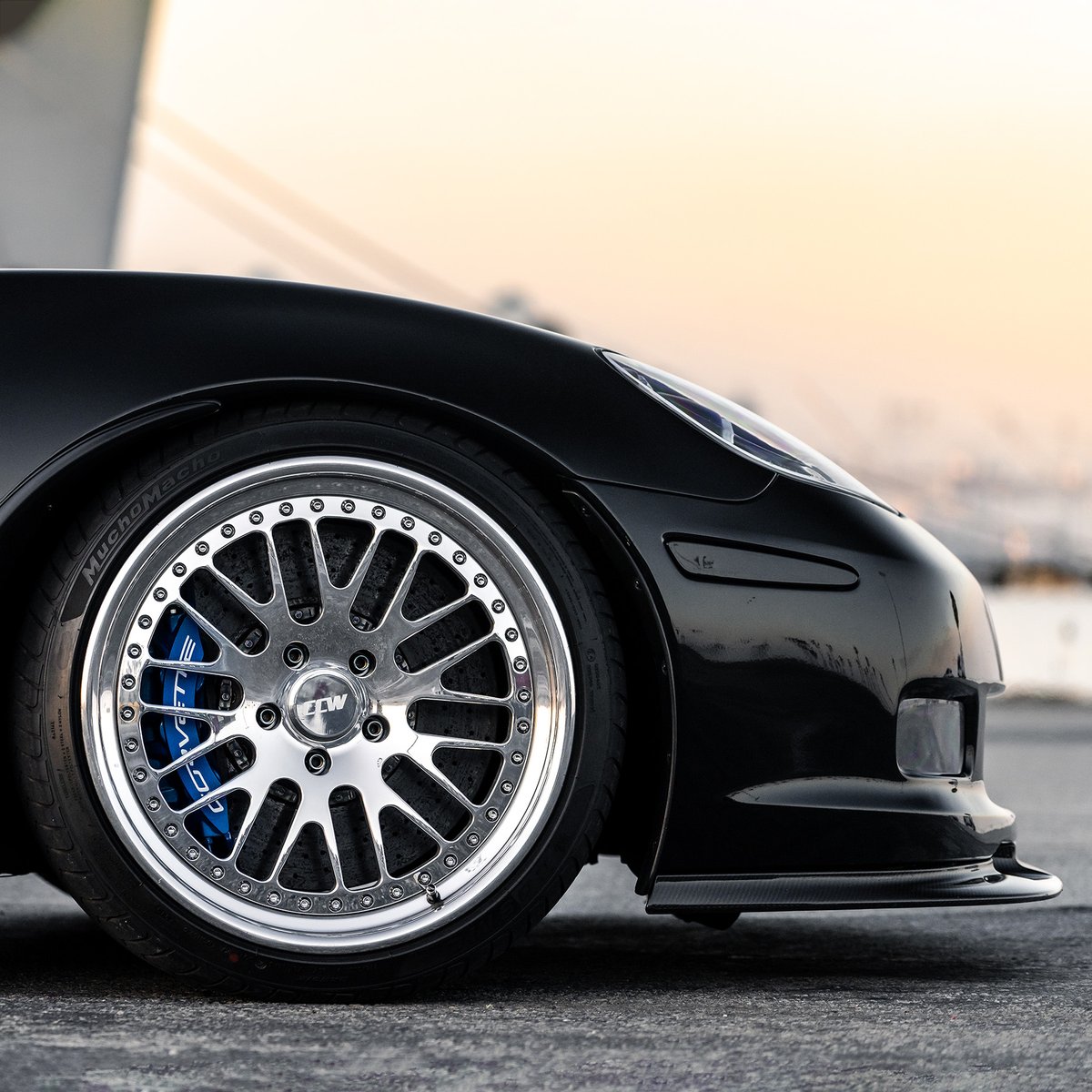 CCWForgedWheel's tweet photo. This C6 wants all the smoke. 💨

C6 ZR1 rocking the CCW Classic setup with Beadlocks.

To get your set, visit us at: 
>> https://t.co/dKTVE1T9pK

#CCW | #CCWheels | #Forged | #CustomWheels https://t.co/a7VOtqPLhv