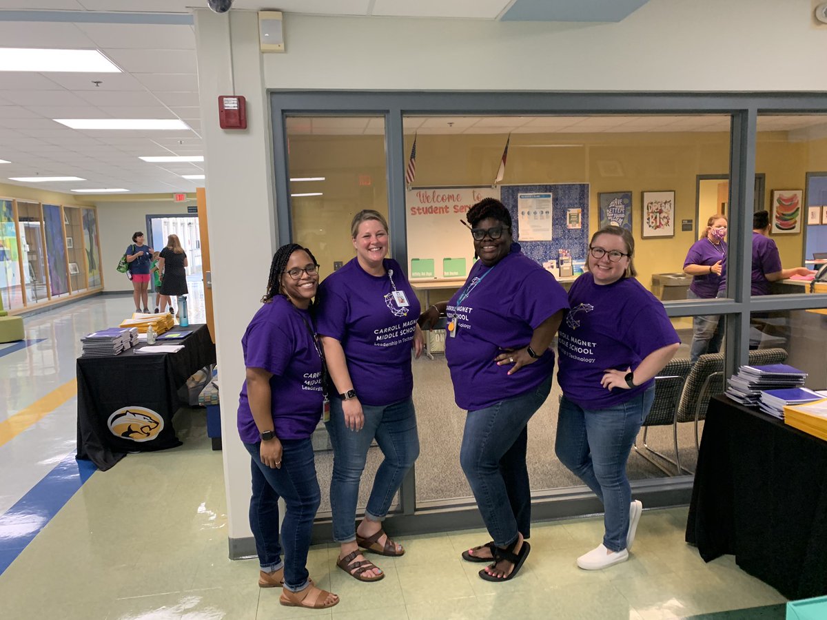 Olivia Moore tweet media