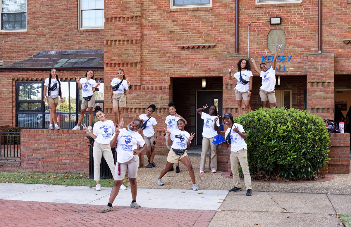 Hampton University tweet media