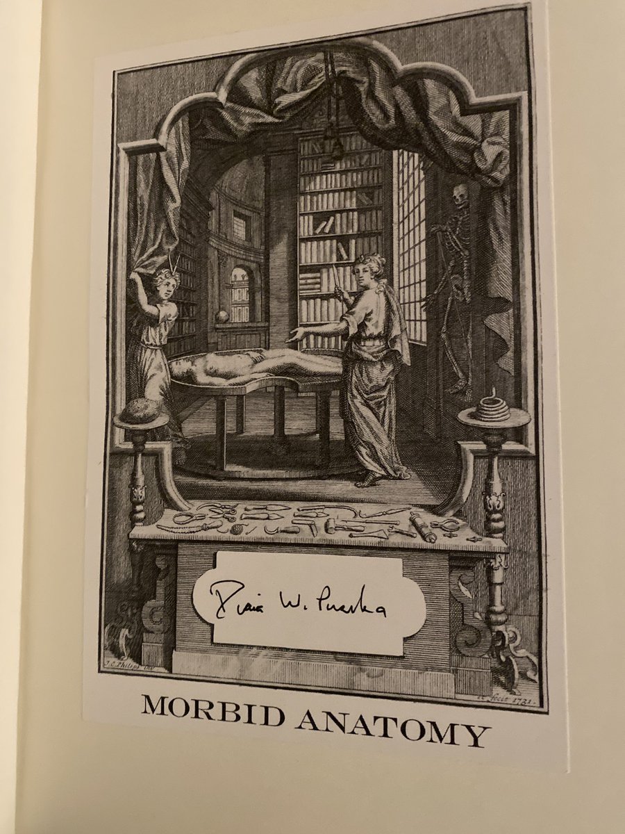 RiotSeeds's tweet image. Thanks to @dwpasulka for this lovely signed copy of #americancosmic - now to get Garry and Tim to sign it.  Should be easy #ufotwitter