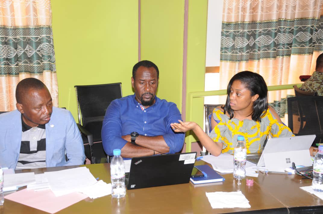 Amandascoufos's tweet photo. 🇨🇫RCA26/08/2022.
Atelier d’identification des activités à mener pour la mutualisation de l’Accord Politique pour la Paix et la Feuille de Route de Luanda. Cet atelier s’est tenu en prélude à la 2e réunion de coordination du processus politique  du 29/08/22 sur présidera SEPM https://t.co/2UFI6BozuW