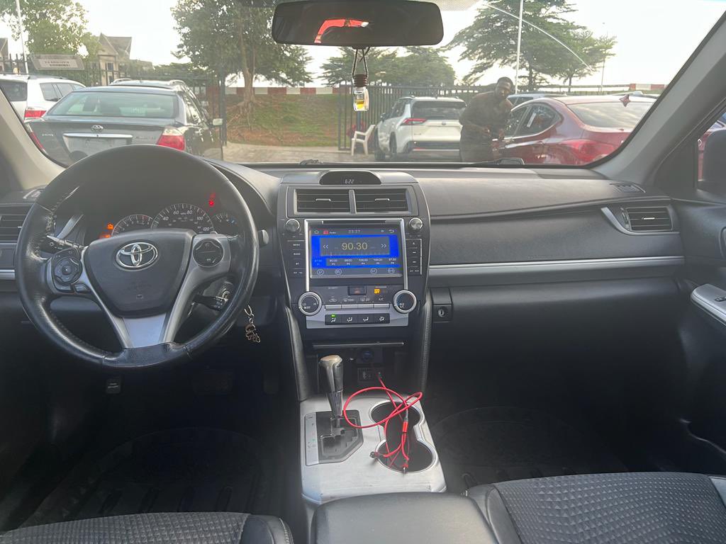 Automall_ng's tweet photo. Few months used Toyota Camry Se 2013 model
Price:4.550m
Original duty
Location: Abuja
#hausa #sulelamido #asuupresident #Abuja #hisexellency
@__yellows @aisha_yaGuda @aisha_shugaba @__yellows @Waspapping_ @isellnbuycars https://t.co/eULinLVMDS