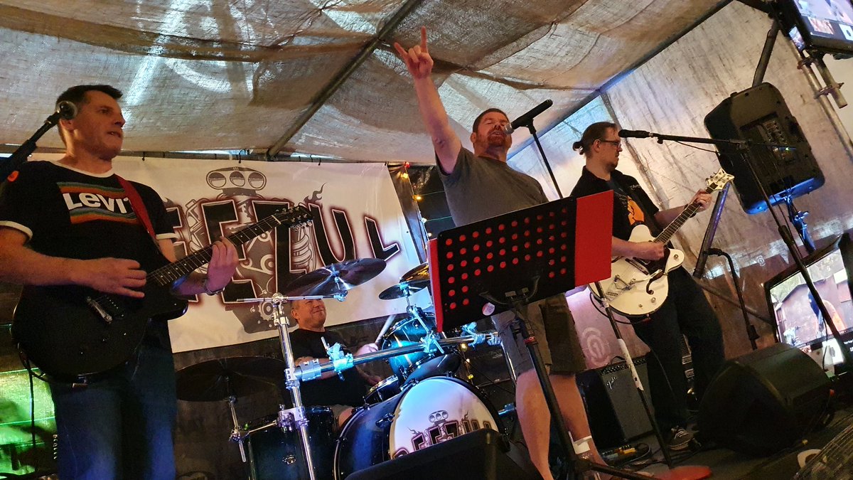 Deezul rule!

#airsoftfestival