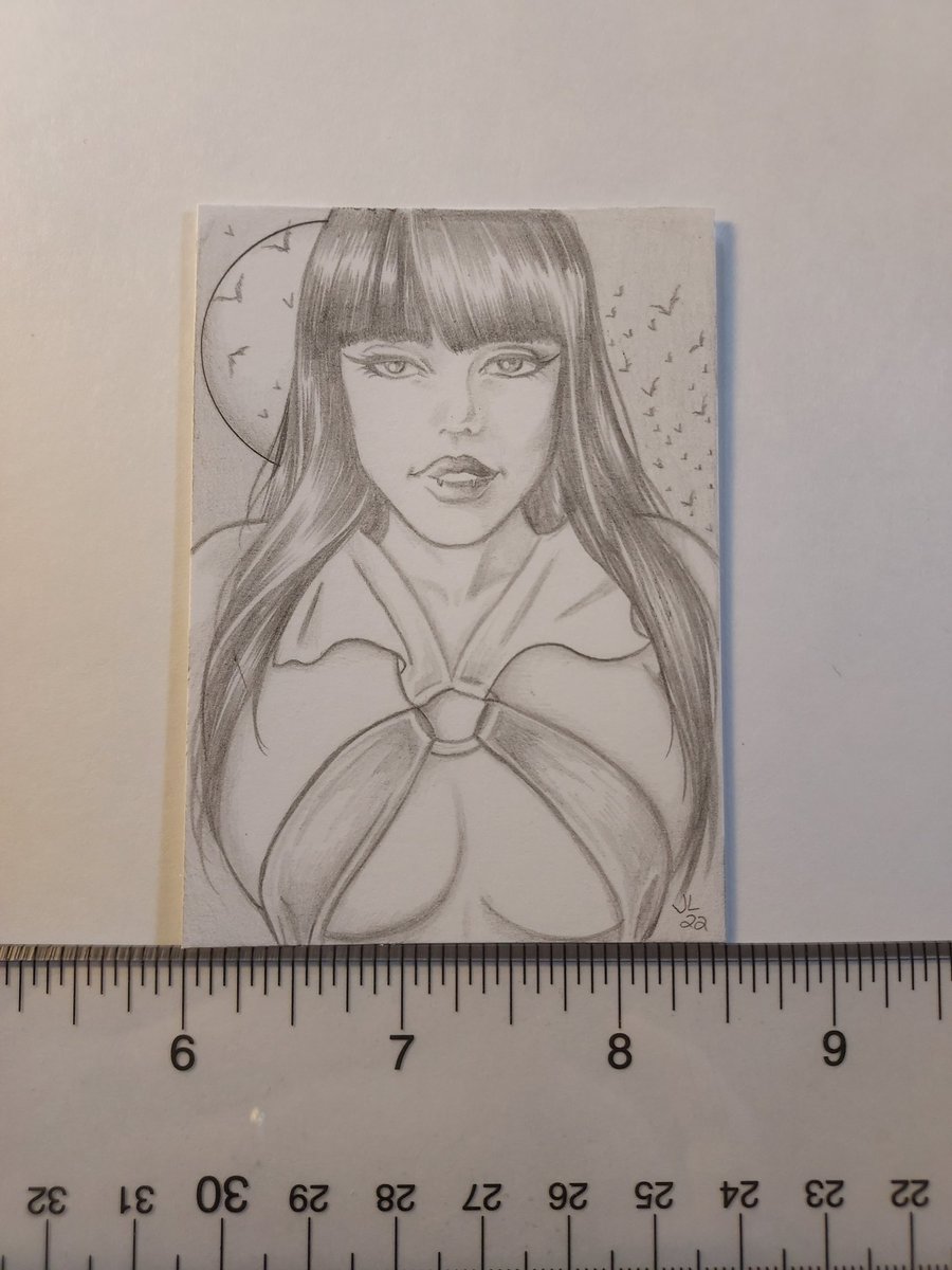 JynLeonardArt's tweet photo. More #cards going up on my #website.
https://t.co/ssdujkHXJg
#SheHulk #jenniferwalters #vampirella #vampire #mistressofthenight #sketchcards #sketches #originalart #pencil #pencilart #comicbooks #comicbook #sale https://t.co/npfkLODThW