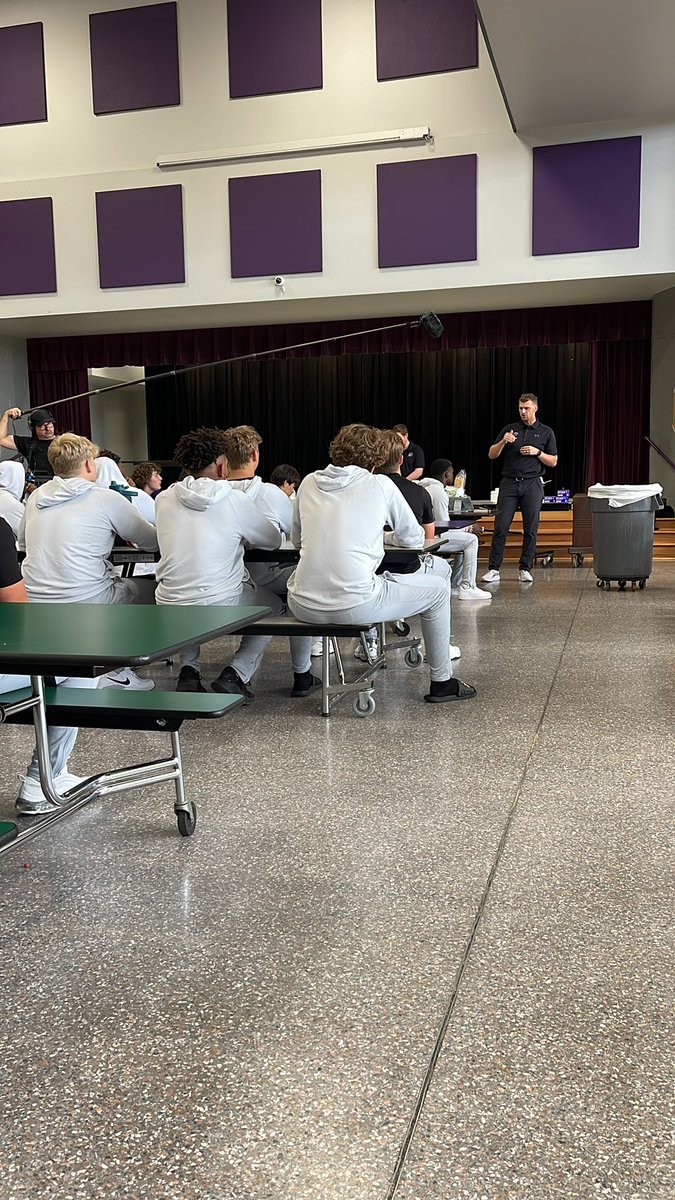 FollowMrsOwens's tweet photo. How do Wildkats prepare for a game? By learning about the passions of Jesus and His earthly suffering. What a great group of young athletes. #whatreallymatters https://t.co/bN6YtnKPQo
