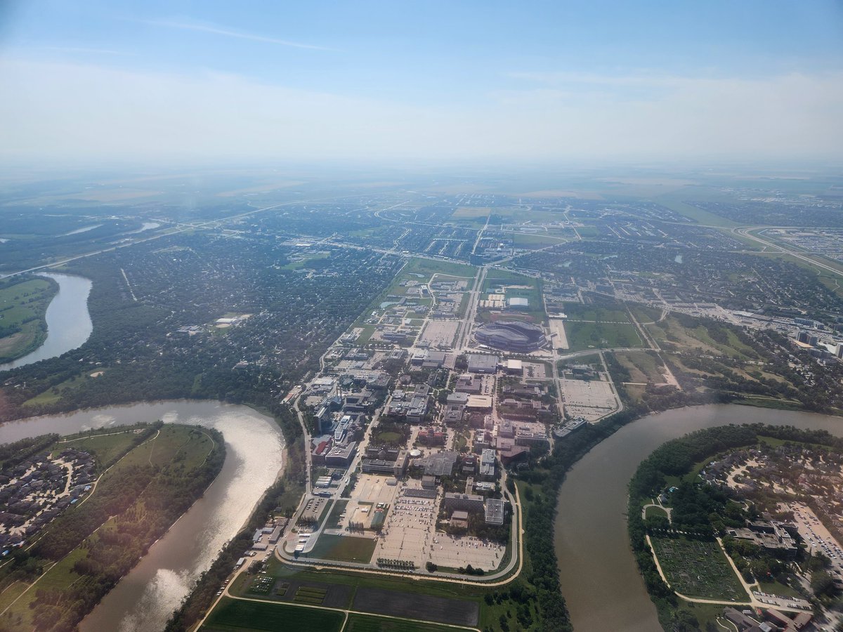 Nirave 尼拉夫 tweet media