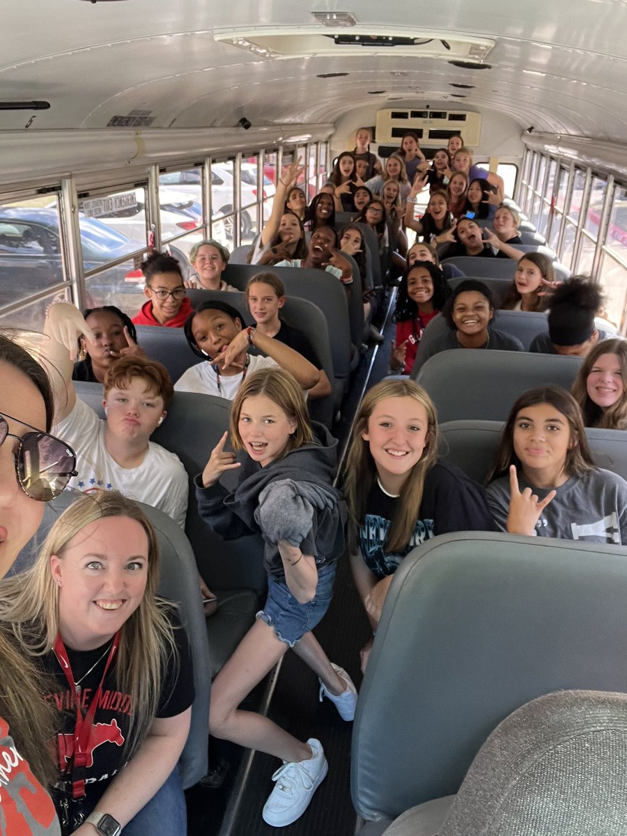Time for some <a href="/TCUvolleyball/">TCU Volleyball</a> with our 7th and 8th grade volleyball teams! #ponyproud