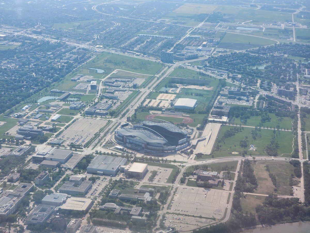 Nirave 尼拉夫 tweet media