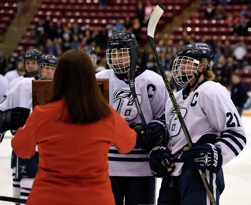 BemidjiSports's tweet photo. MEN’S HOCKEY: Bemidji native, former Beaver Nick Leitner signs pro deal https://t.co/VXFJLPPzIo https://t.co/uPVXpNYHsJ