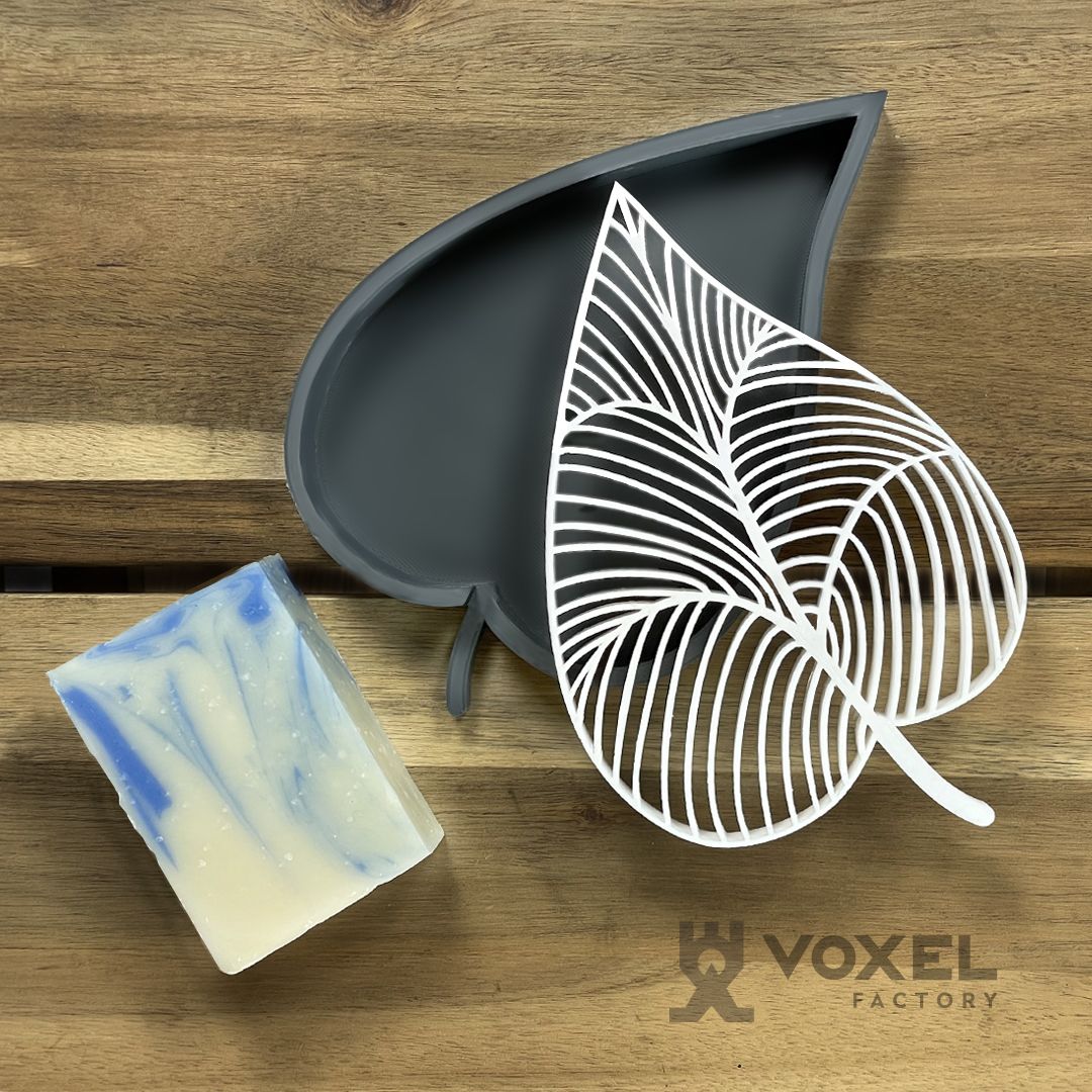 VoxelFactory's tweet image. Wonderful Leaf Soap Dish🌿🧼
Filament: Ultimaker PETG White &amp;amp; Ultimaker CPE
Dark Grey
Printer: @Ultimaker 2+Connect
Temp: 245/85c
Time: 13 hours 6 minutes
Design: cecca_7 on @printablescom 
#3dprinter #3dprintingnerd
#3dprinters #3dprint #3dprintable #3dprintedmodels
#3dprinting