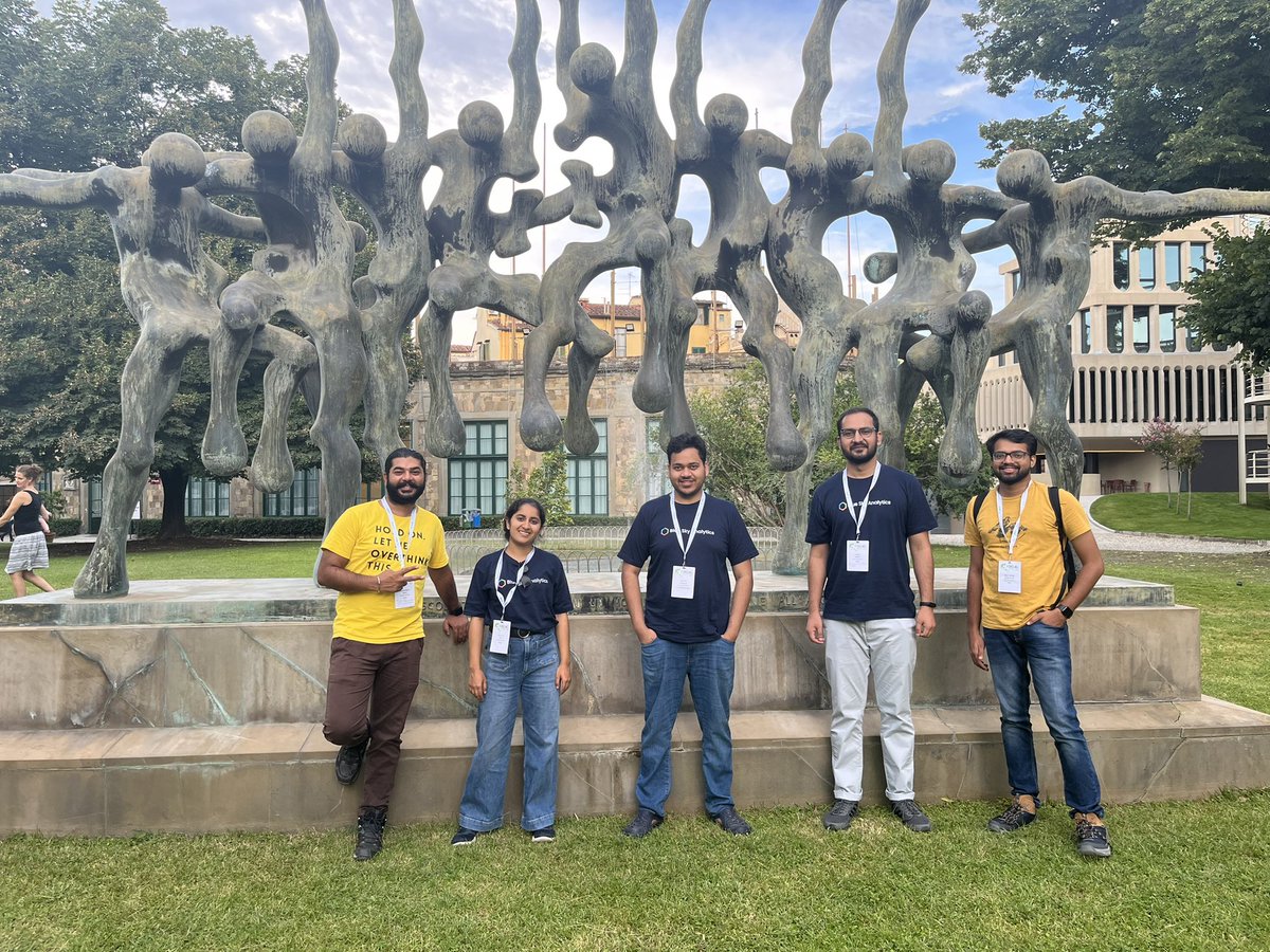 blueskylab's tweet image. And that’s a wrap!
Thank you @OSGeo & @foss4g team for an amazing conference. 
It’s truly a full-circle moment for us, from building our #geospatial data refinery using #OpenSource tools to sponsoring & presenting at #FOSS4G2022 in Firenze. 
#OSGeo