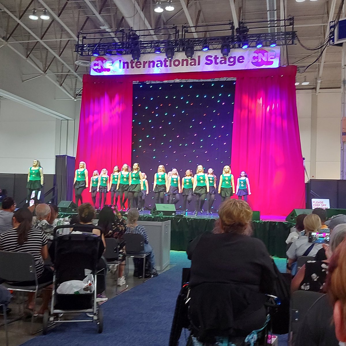 Lisa, CEO of The Bitch Pack tweet media