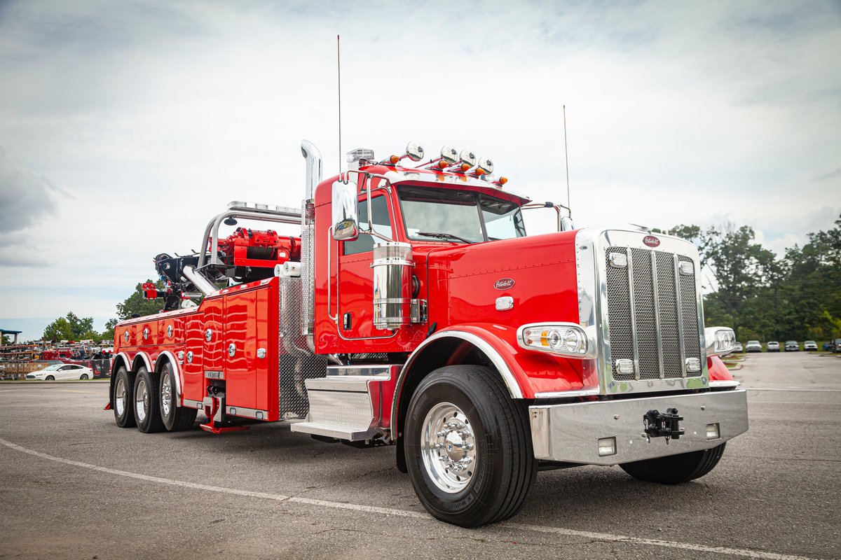 Miller Industries on Twitter "Big thanks and congrats to our friends at Adams Towing & Recovery