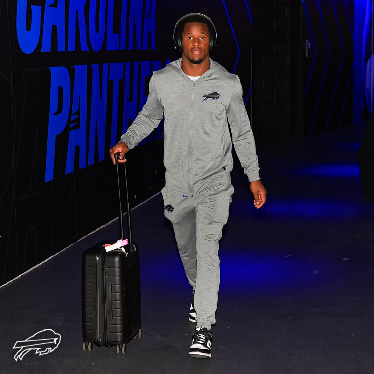 We have arrived.

#BUFvsCAR | #BillsMafia
