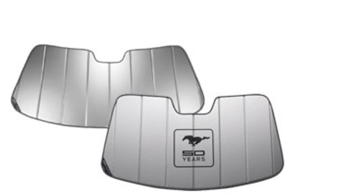 Xc8Pu's tweet photo. アメリカのカバークラフト社製サンシェードがどうしても欲しい。けどサンシェードに15000円は高すぎる。 https://t.co/mYspMN2WsQ