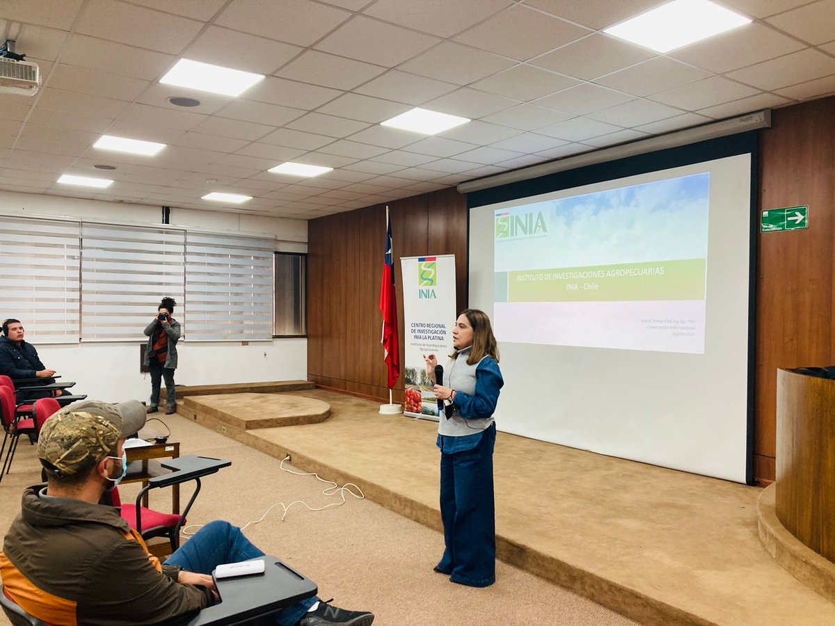 iniaLaPlatina's tweet photo. @iniachile  recibió durante el mes de agosto a más de 100 productores y empresarios agrícolas de Brasil, para dar a conocer estándar nacional de calidad para la exportación, en el marco de cooperación internacional INIA. Hoy finalizó la tercera visita técnica a @iniaLaPlatina https://t.co/dcPsyUedpk