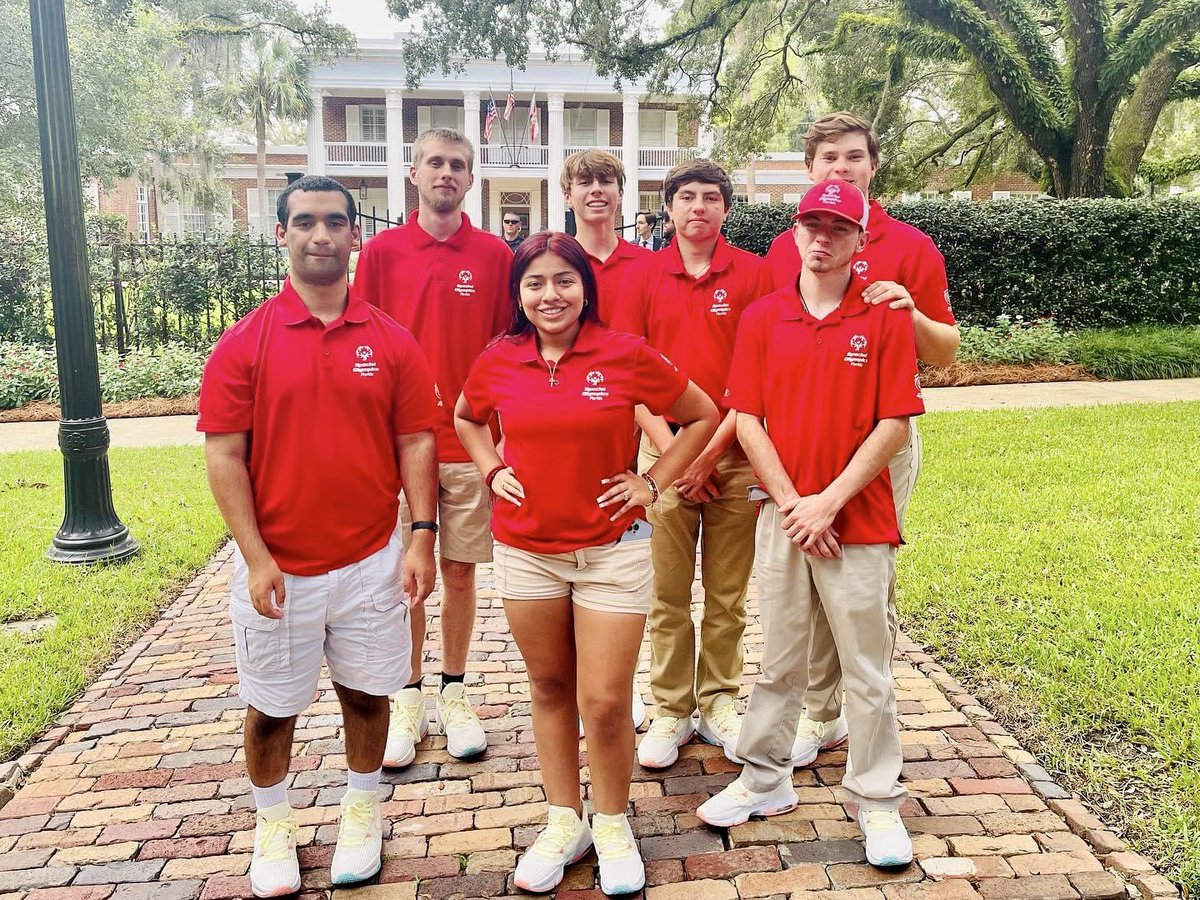 Trollyson7 tweet media