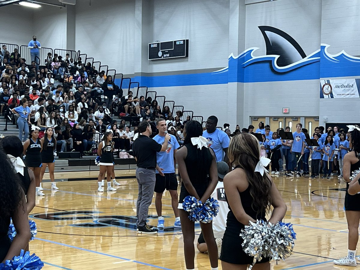 Mr. Rhodes tweet media