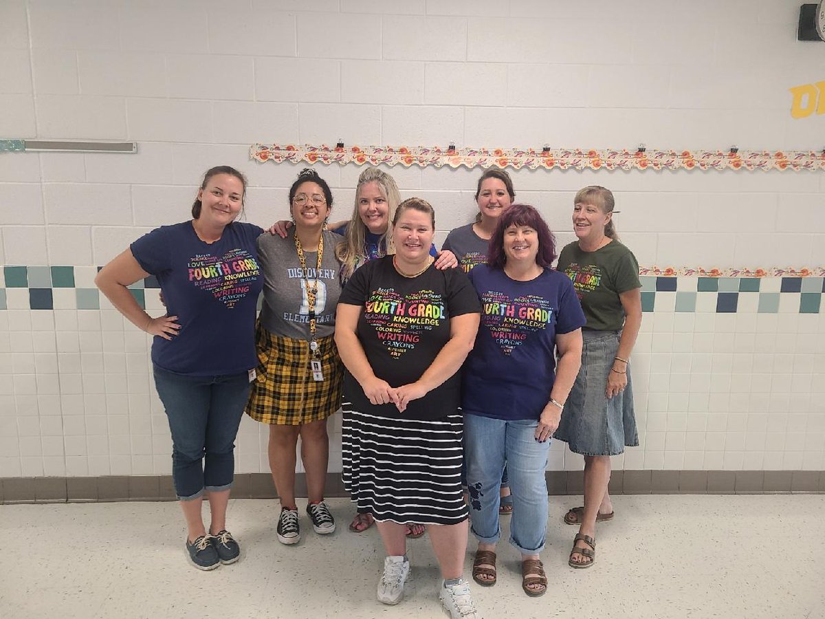 Katie Swanson (@ms_swanson_dis) on Twitter photo 4th grade rocks!! We've got an awesome team this year 💕 <a href="/Discovery_elem/">Discovery Elem</a> <a href="/Ms_S_SpaceSquad/">Amber Sanders</a> <a href="/Mrs_Farley6/">Carmen Farley</a> <a href="/ValNorton86/">Valerie</a> #4thGrade #BackToSchool 4th grade rocks!! We've got an awesome team this year 💕 <a href="/Discovery_elem/">Discovery Elem</a> <a href="/Ms_S_SpaceSquad/">Amber Sanders</a> <a href="/Mrs_Farley6/">Carmen Farley</a> <a href="/ValNorton86/">Valerie</a> #4thGrade #BackToSchool
