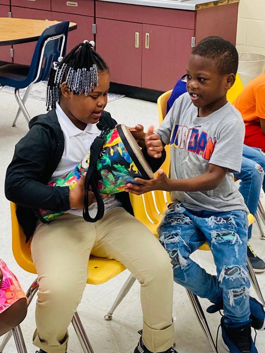 hawkceptional's tweet photo. Our students were “Musically Enchanted” during music class… & no we didn’t have to sing about Bruno no no no no!!!
Part 2
#SECSTRONG #FCS_SEC
@hapevillehawks
@HapevillePrin
@FCS_SEC
@FultonCoSchools
@MsBuffington1 https://t.co/72UvEWF3JN