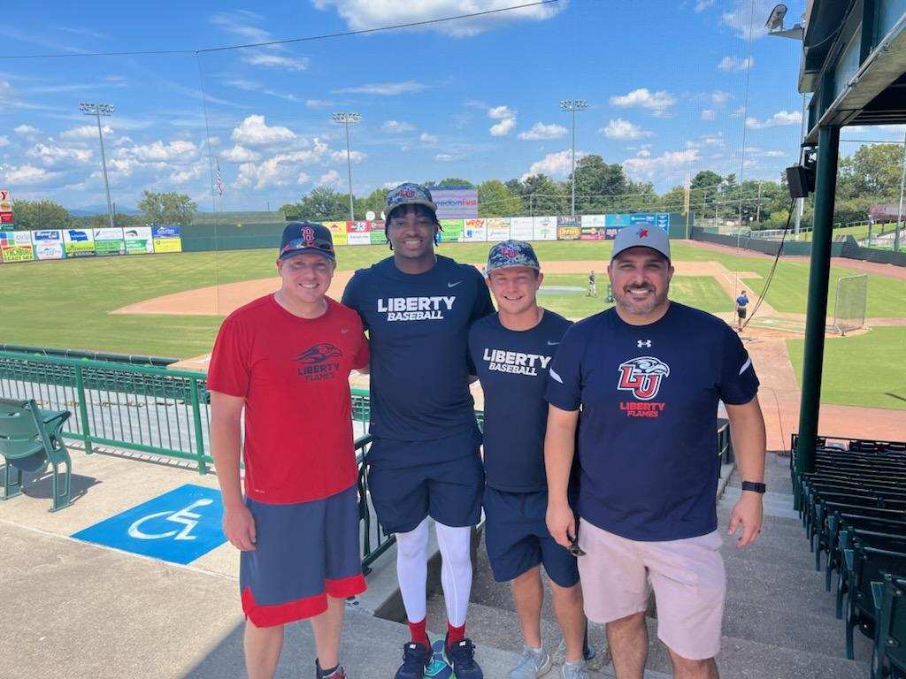Great day at City Stadium for a <a href="/FreedomFirstCU/">Freedom First</a> customer event with with some <a href="/LibertyBaseball/">Liberty Baseball</a> guys dropping bombs as part of the NIL.  More good stuff to come to benefit the area and local non profits as part of this partnership. #RiseWithUs
