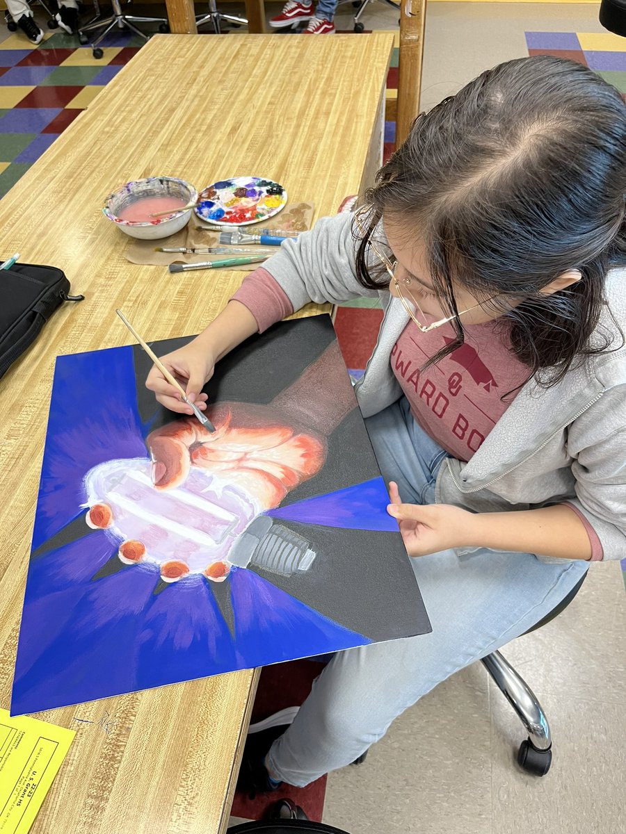 jmarzec88's tweet photo. I am so excited about being a part of the VPA Department! Today I visited U.S.Grant High School and saw some amazing creativity in action! Our students’ work is simply astounding! #TheArtsOKCPS #OKCPS #Creative #visualart #AdobeEduCreative https://t.co/xFFxPePydj