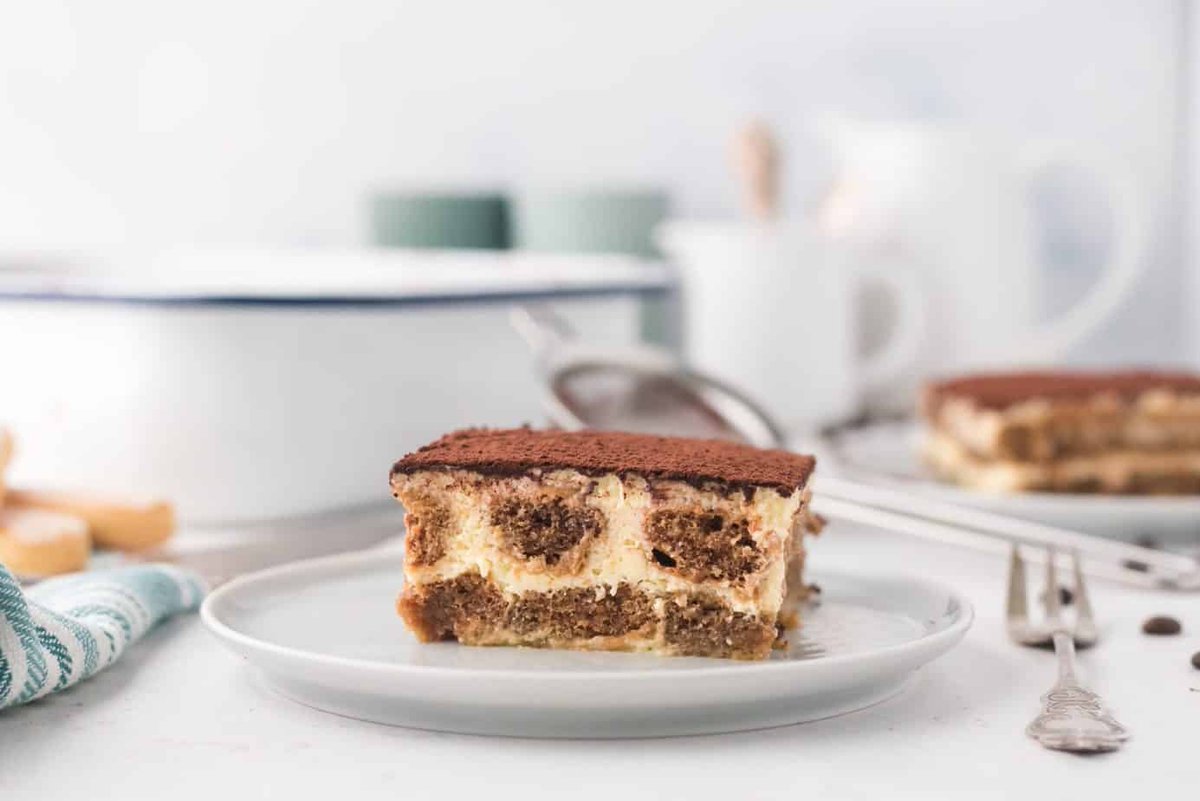 aclassictwist's tweet photo. I believe in making desserts that are truly worth the wait. So I created a recipe a Classic Tiramisu that's light and fluffy, with a strong coffee flavor that will leave you wanting more.
Classic Tiramisu- https://t.co/BCd5qQ83Zx
#aclassictwist #foodblog #dmvbaker #foodie https://t.co/AIoNXlHGyc