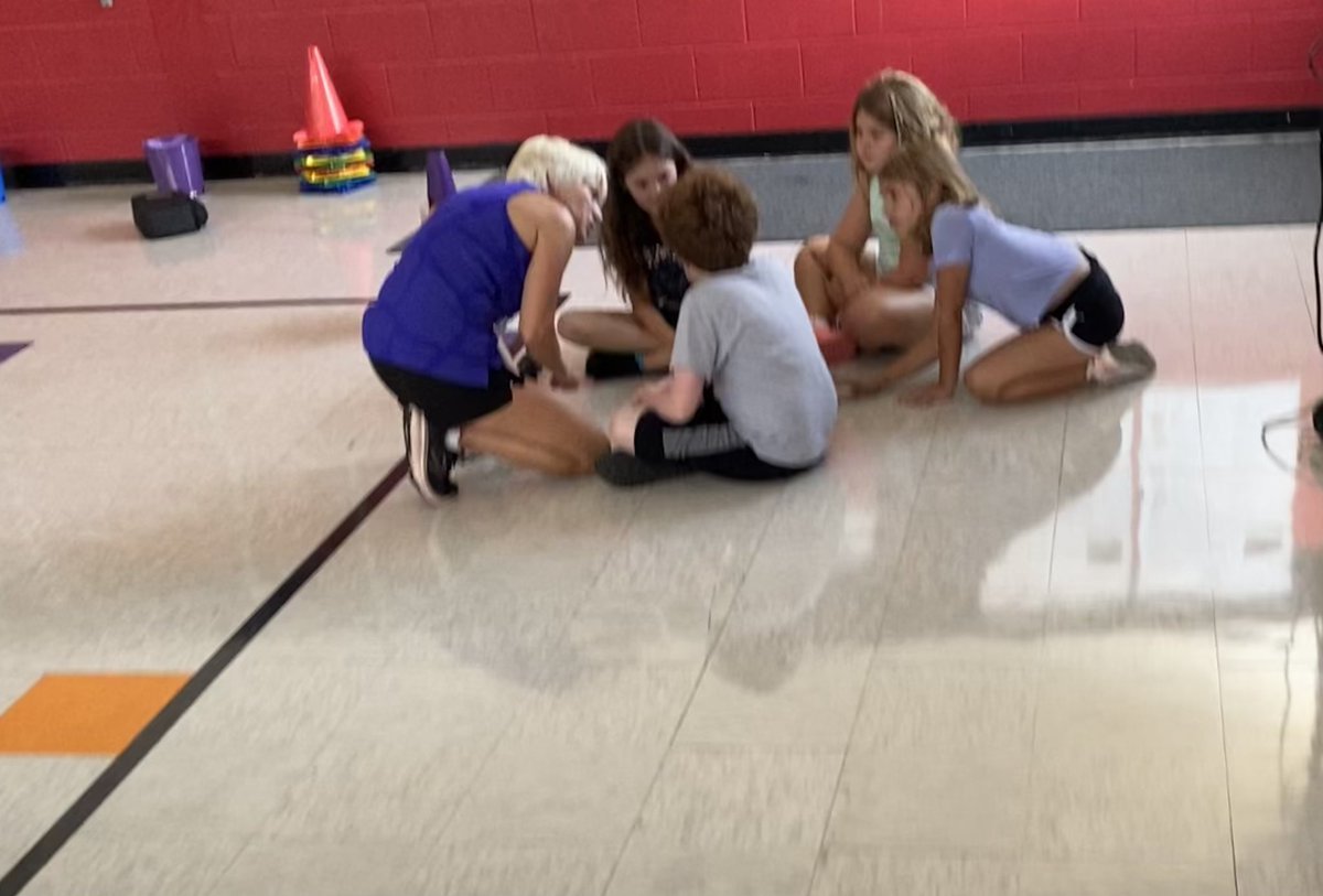jquerryFCPSPE's tweet photo. What’s going on in this “happenin’huddle?”…. Engagement, communication, teamwork, and Adapted PE teacher @FCPSBurgessPE teaching both sides of inclusion.  A beautiful way to end a great week! https://t.co/fPjblPMAag