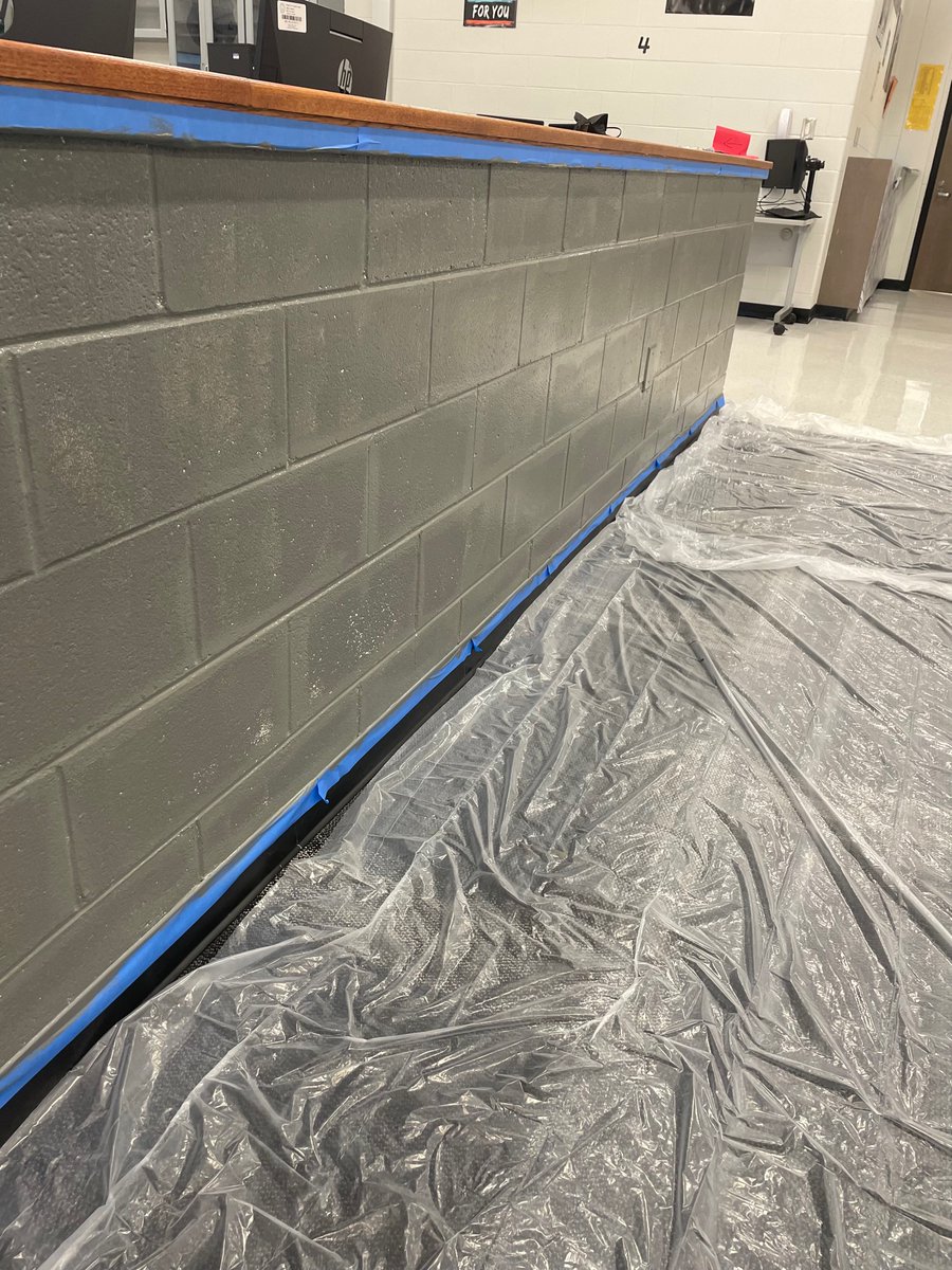 RLpscs's tweet photo. A courtroom is not about the materials it is made of or the colors on the walls, but rather the lessons learned within. Stay tuned for the updated Raider Mock Courtroom, Wooooo. #DaleBuilt #YoungAttorneys #GACTAE https://t.co/nMZevYJiOu