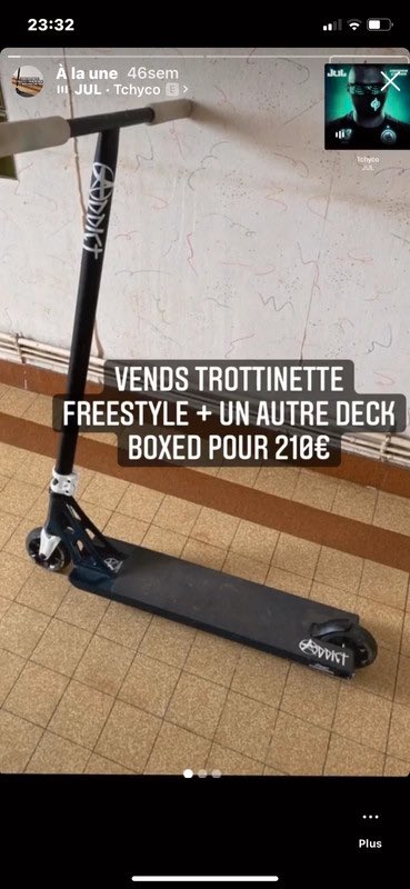 Martin_Estienne's tweet photo. Ne rate pas l'article Addict Trottinettes que je vends sur @VintedFR. Taille  à 200,00 € € ! https://t.co/XaEabh4Nvb https://t.co/s62sG56ntK