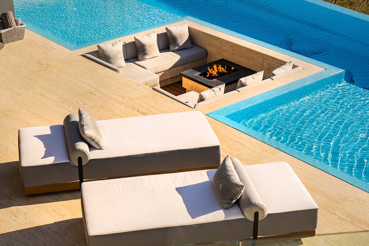 CaboVillas.com tweet media