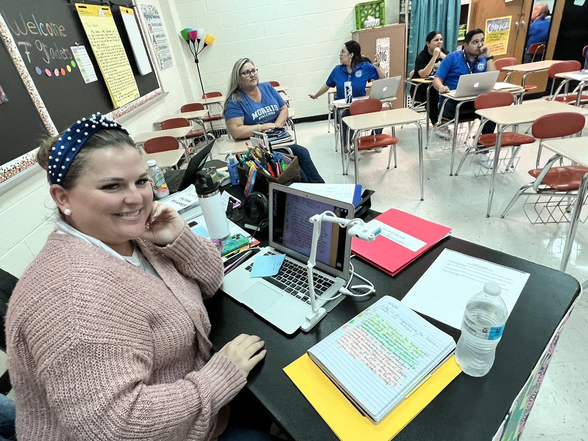 c_sabedra's tweet photo. Friday Showcase was amazing today!  Collaboration is key!!   6th-8th grade RLA teachers shown here @stallions045  @McAllenISD sharing ideas and instructional strategies. #stallionstrong #greatnessstartshere https://t.co/0WSnkXjSaY