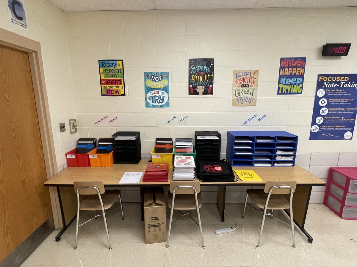 AllegrucciMusic's tweet photo. Excited to welcome students back to @phmsbcps on Monday. It’s going to be great year! https://t.co/gSTkdJBRQe
