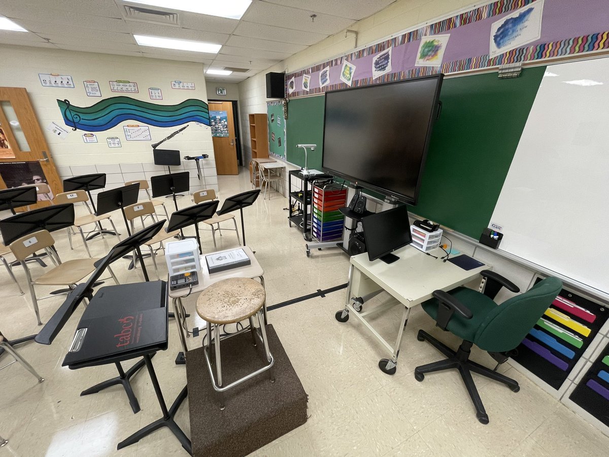 AllegrucciMusic's tweet photo. Excited to welcome students back to @phmsbcps on Monday. It’s going to be great year! https://t.co/gSTkdJBRQe