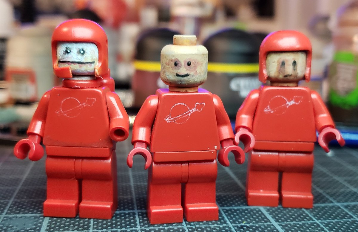 prop_maker_uk's tweet photo. One more to add to the crew. https://t.co/SV4ElW7d2U