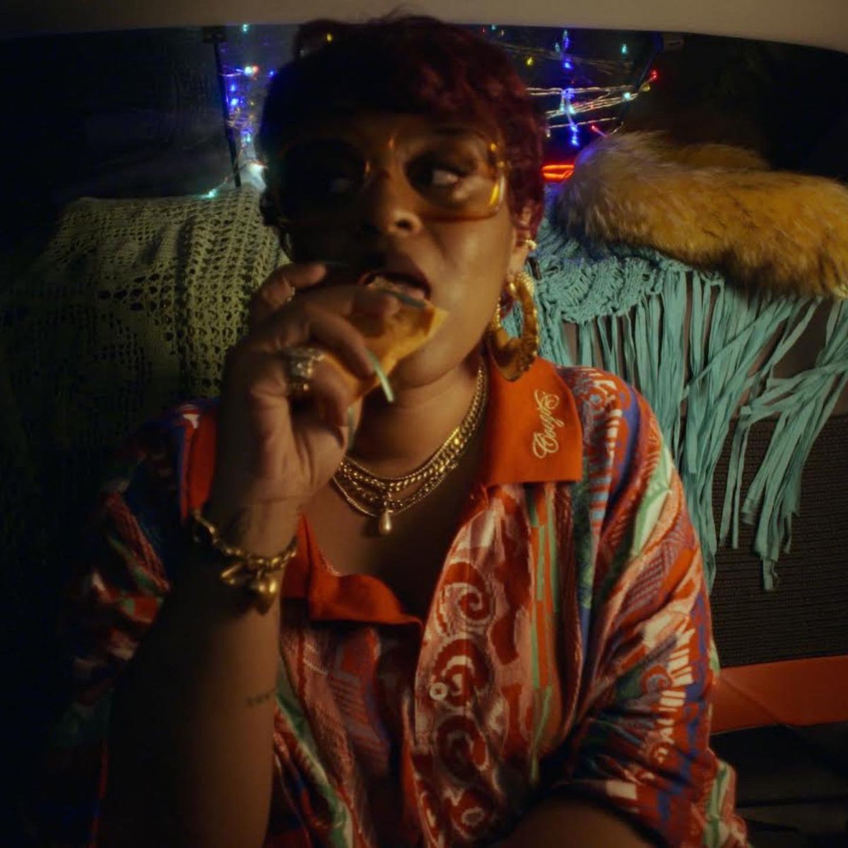 Seinabo Sey (@seinabosey) on Twitter photo  Seinabo Sey (@seinabosey) on Twitter photo