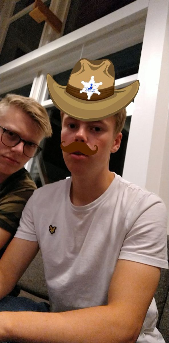 0Sigurd0's tweet photo. #Stian #har #blitt #cowboy https://t.co/BLQ3a9aIJj