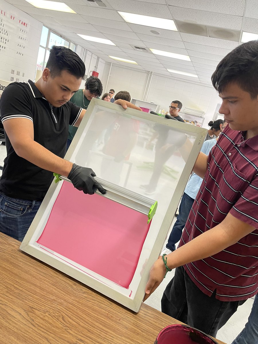 MHSEC very first ever screen printing elective is gaining traction! Our very own students fulfilled their very first custom T-shirt order for Mcfarland ASB! Let’s go Go Cougars