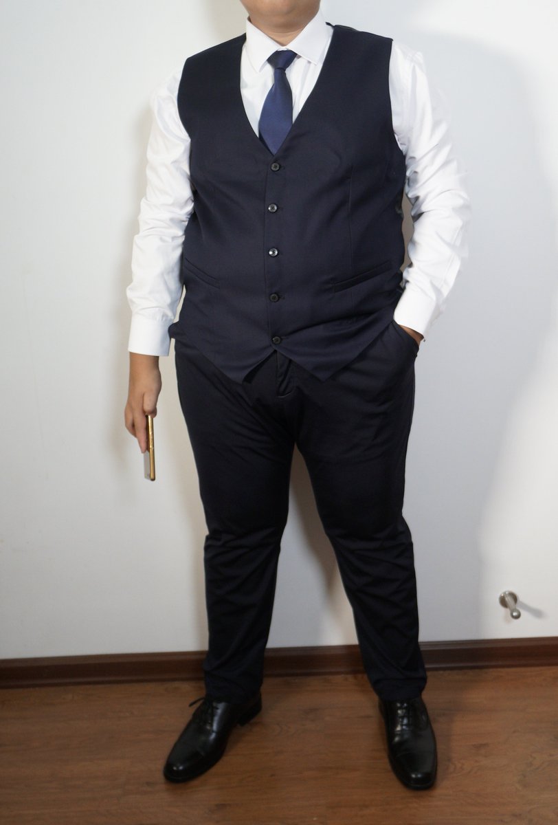 vinker17's tweet image. 对你们说早安😂对自己说晚安😴