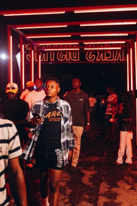 baddest_cash's tweet photo. Johnnie Walker will be painting Lagos Mainland RED tomorrow just like they did in Ibadan🥳⚡️ 
The #WalkerDistrict party is happening tomorrow and it’s open to all 💯
Register here now to get a free ticket for tomorrow https://t.co/UpeiIRdzJB https://t.co/ZhLsx2TUTp