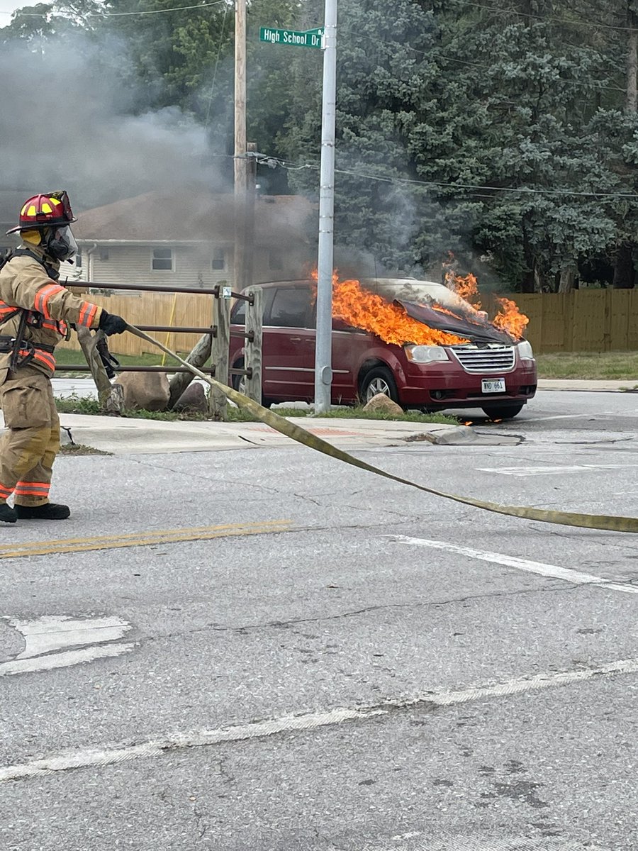 OfcHobbs's tweet photo. Vehicle fire at High School Dr and Freeman Dr. https://t.co/YLMazCEF2J