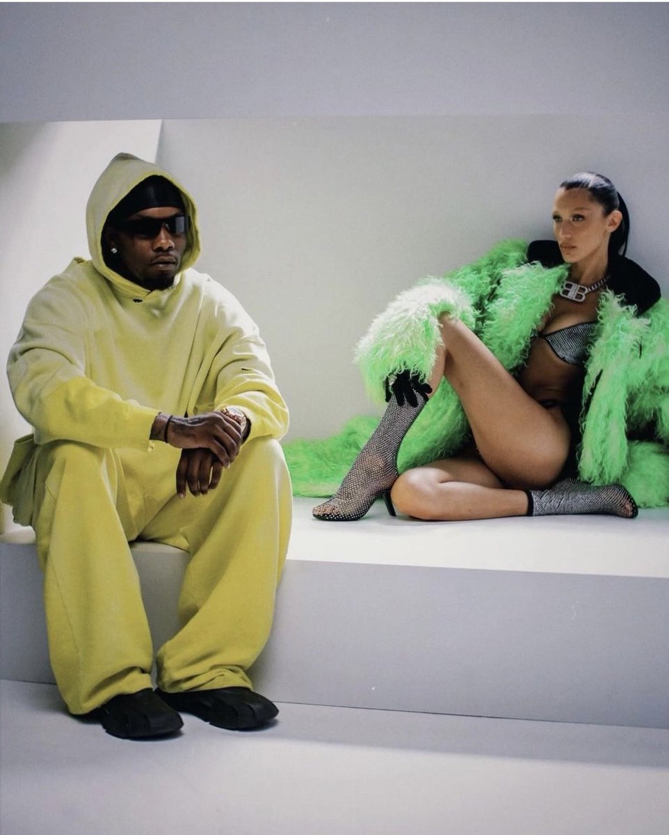 iamcardib's tweet photo. SICKENING 🥶 https://t.co/CPcb52BIuB