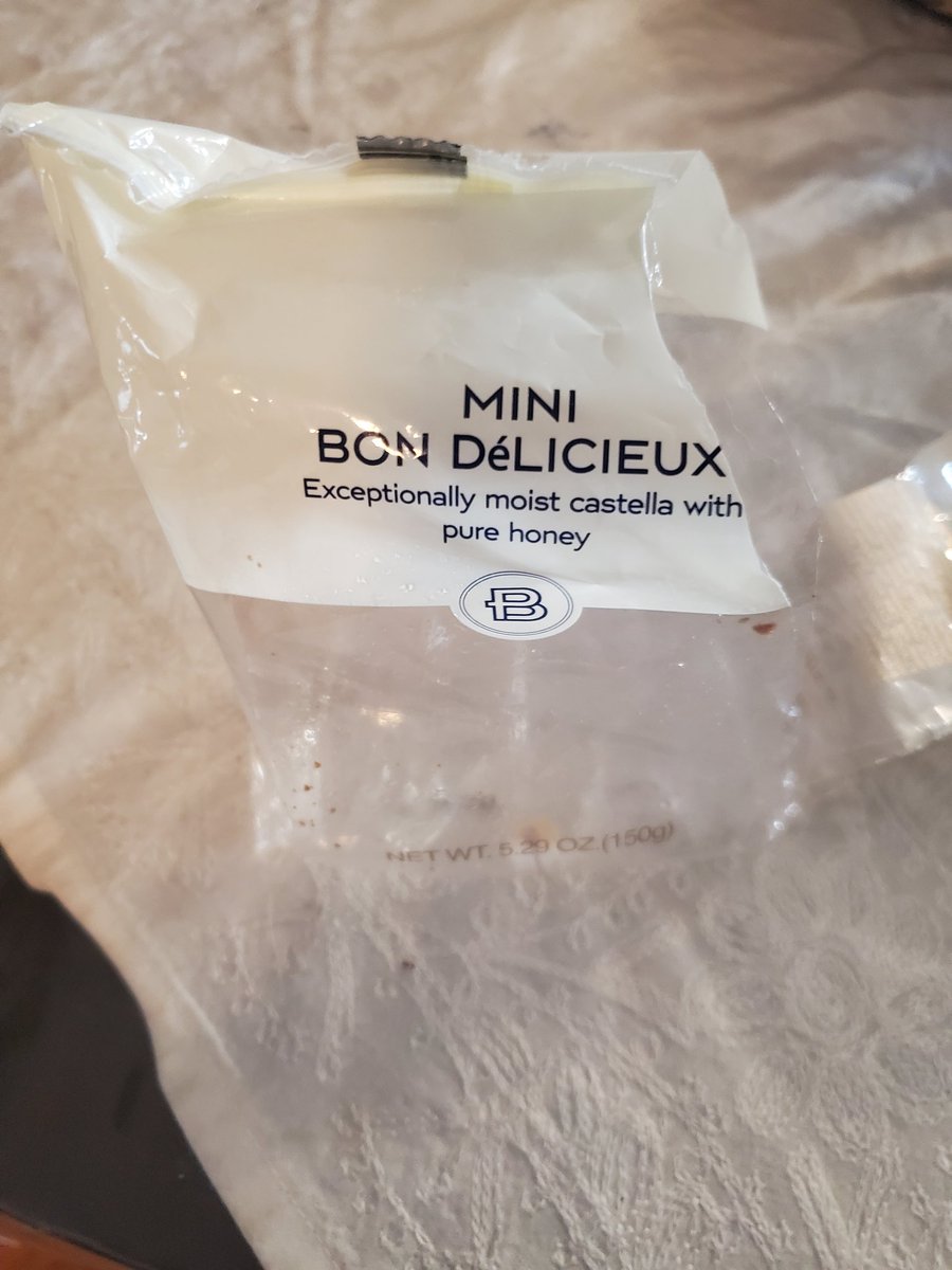 AliaGee1's tweet photo. The packaging was opaque and covered the mold, or believe me I wouldn't have bought it https://t.co/wzNbwM62jS