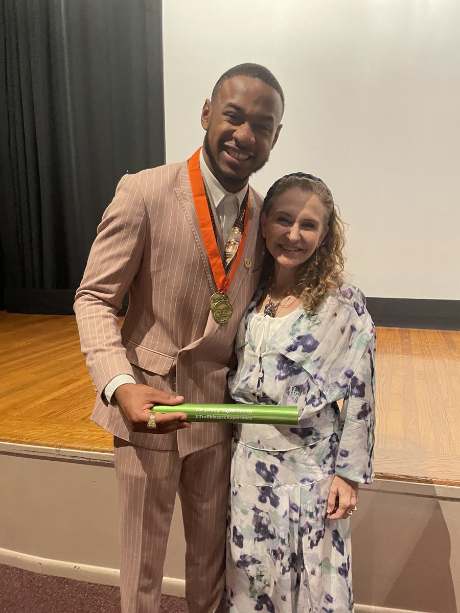 FeliciaKnaul's tweet photo. So nice to have some time w ⁦@LandonColes⁩ ⁦@univmiami⁩ https://t.co/tRKPXejrv9