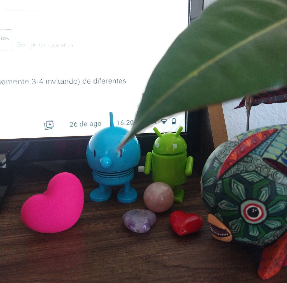 ArronaAle's tweet photo. Haz de tu espacio de trabajo un lugar ameno, de buena vibra y que te signifique la pasión que tienes por la educación 💙💙💙
#GoogleEdu
#edtech #education #googleet #buenavibra https://t.co/veLEOE6U6U
