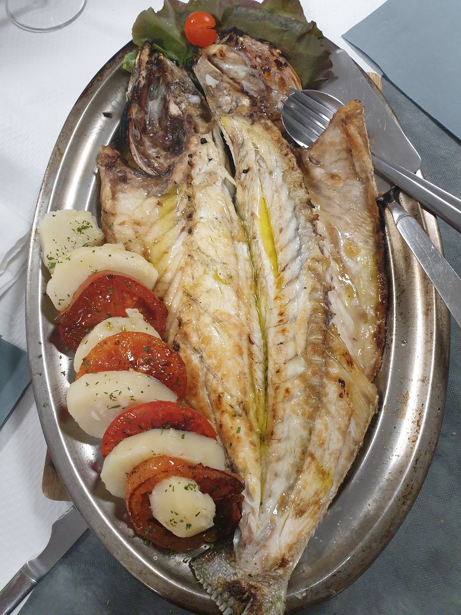 Marirocavir's tweet photo. Sin palabras.
#robaliza
#Beiramar
#Caion https://t.co/IqrGICVfHk