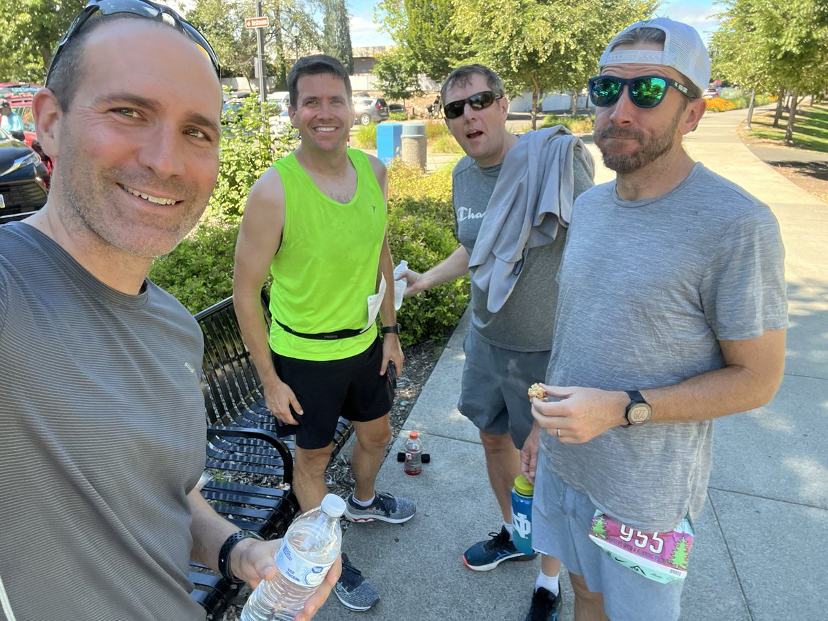 Van 2 half way done with first legs. #whereiskevin <a href="/Stein10K/">Bluto</a> <a href="/JonTripledeac/">Jon Yoder</a> <a href="/mikewalsh_md/">Michael Walsh, MD</a> <a href="/LemmingScout/">Scout Ewing</a>