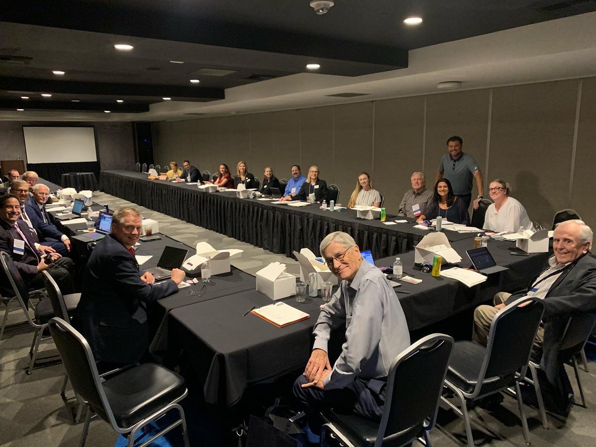 RenoDrew's tweet photo. My last council meeting as President of @NVStateMedical. Thank you council members for everything I have learned from you this year! https://t.co/3mSTmKDdvd