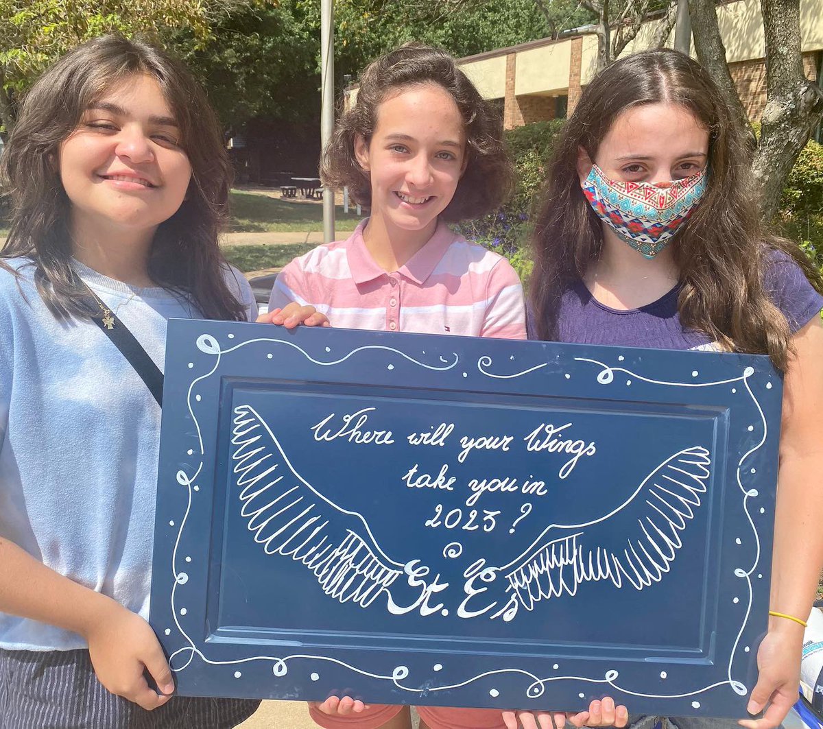 StEsRockville's tweet photo. Our 6th graders and new middle school students came by for orientation today! We had a wonderful time talking about what to expect in the new school year!
Where will your wings take you in 2023?
#stesfamily
#stesstrong
#ADWcommUNITY https://t.co/3emrQeTXGy