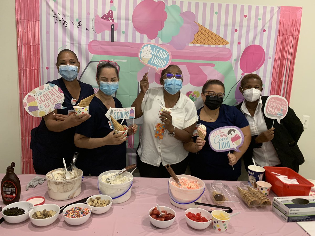 What a nice way to end the week at the WHFHC practice - “Closing the Summer on a Sweet Note” Icecream 🍦social event! #workfun #staffappreciation #staffengagement @staffexperience <a href="/overjennie/">Jennie Overell</a> @DavinaPrabhu <a href="/Aniuska_NYP/">Aniuska M. Perdomo</a> @Jessie_NYP @danmandice <a href="/cxorick/">Rick Evans</a>